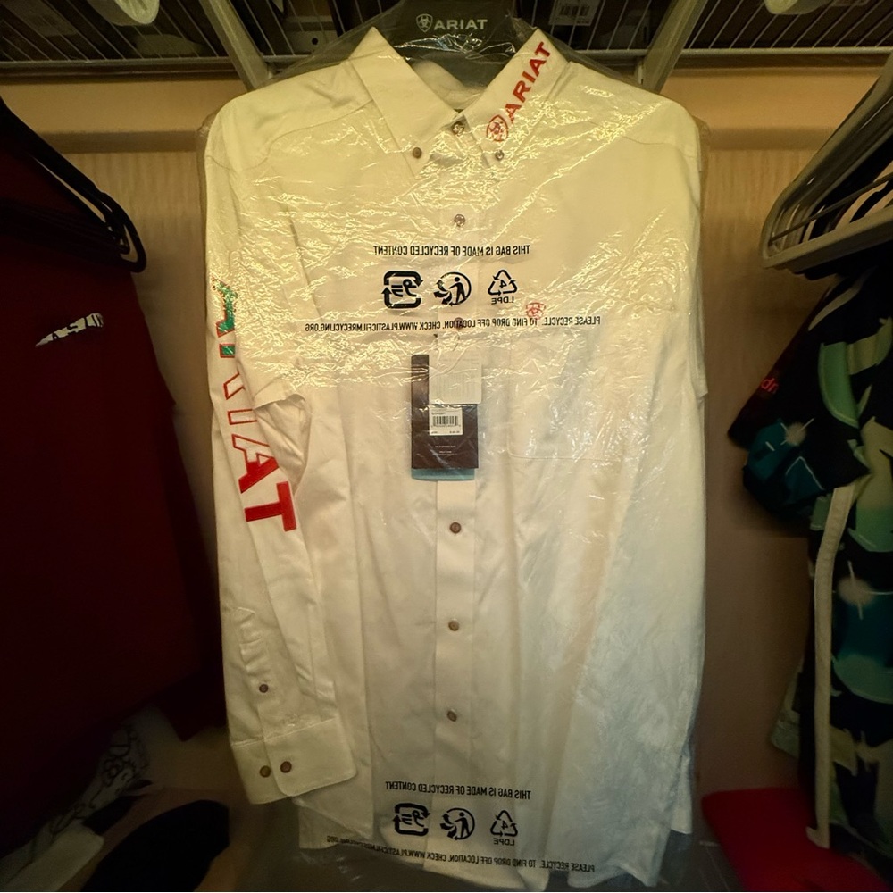 Ariat Mens Mexico Team Logo Shirt